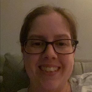 Meet your Posher, Casey